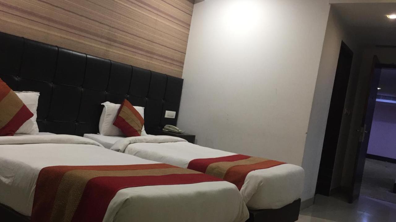 Hotel Patliputra Nirvana Patna  Esterno foto